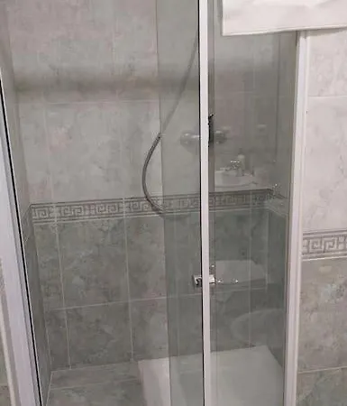 Residencial - Apto 32 - *